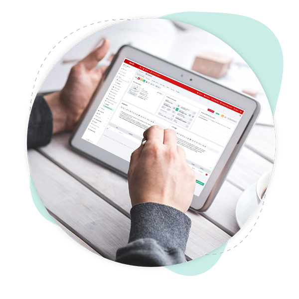 Arbeitsbericht wird digital ausgefüllt